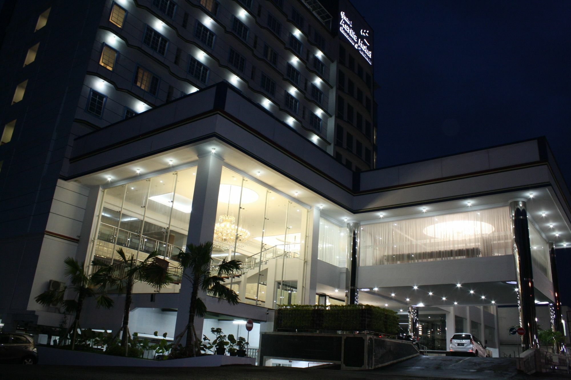 Grand Asrilia Hotel Bandung Eksteriør bilde